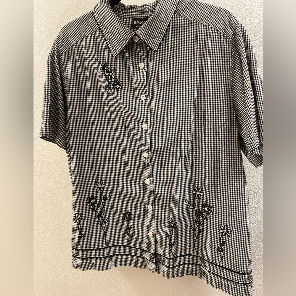 Erika Black and White Short Sleeve Button Down Shirt